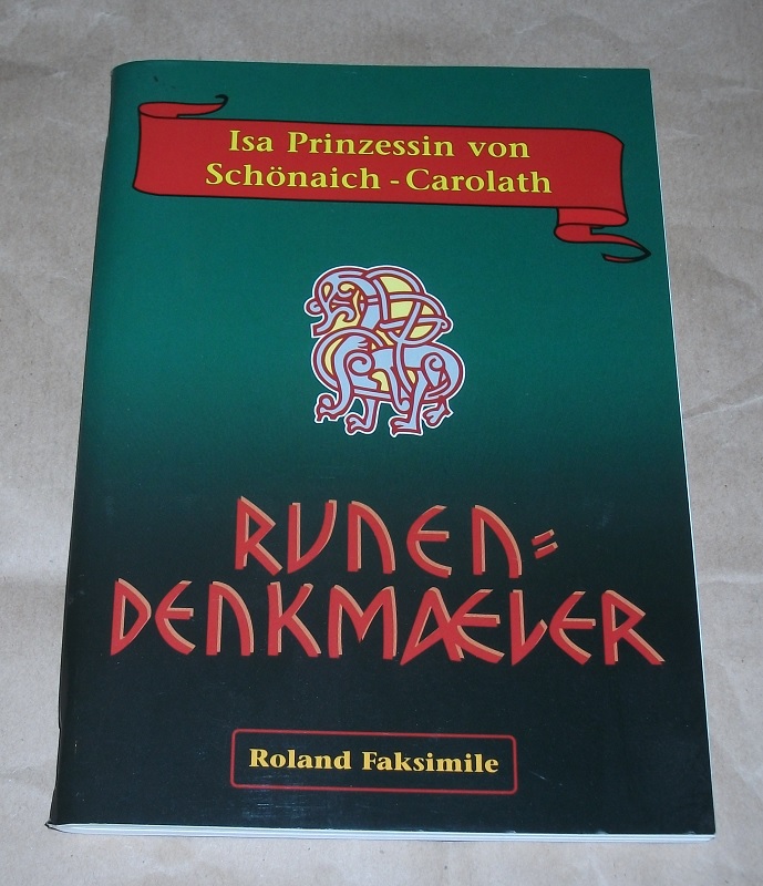 Schönaich-Carolath, Runendenkmäler.